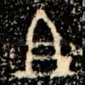 且